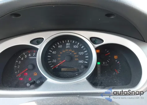 2004 Toyota Highlander V6 z USA, uszkodzony, nr VIN JTEDP21AX40009256